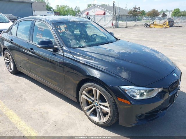 Salvage BMW 3 Series Image
