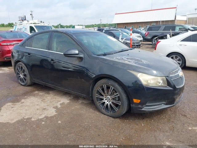 Salvage Chevrolet Cruze Image