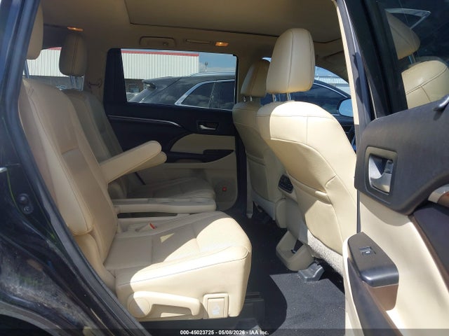 Toyota Highlander Limited Platinum V6