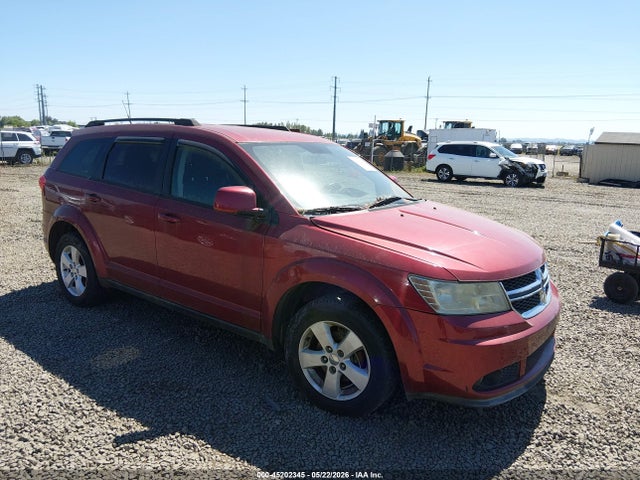Salvage Dodge Journey Image