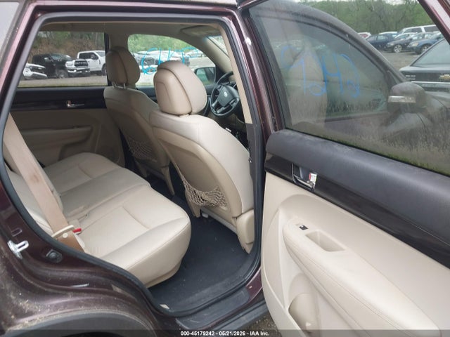 Kia Sorento Lx V6