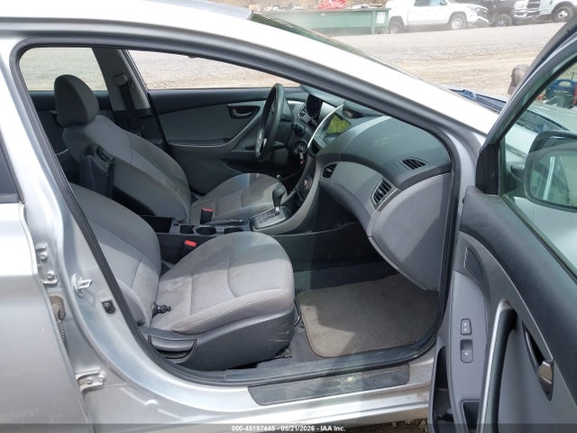 Hyundai ELANTRA Gls