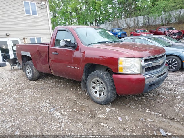 Salvage Chevrolet Silverado 1500 Image