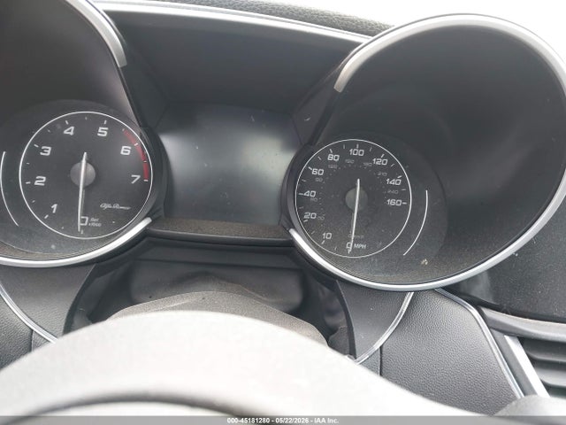 Alfa Romeo Giulia Ti Sport Awd