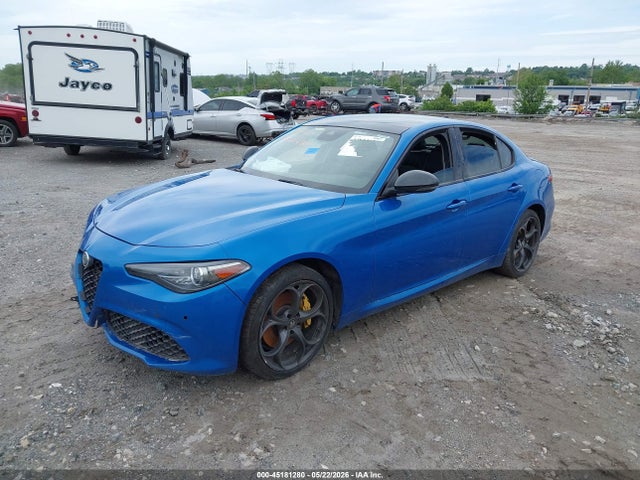 Alfa Romeo Giulia Ti Sport Awd