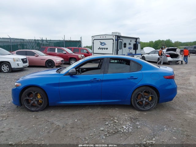 Alfa Romeo Giulia Ti Sport Awd