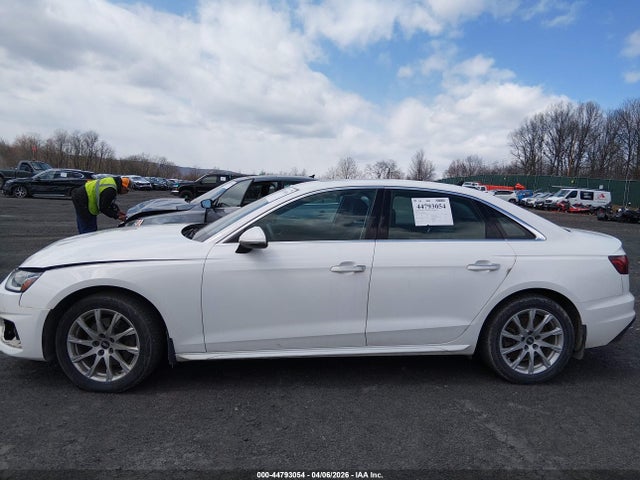 Audi A4 Premium 40 Tfsi Quattro S Tronic