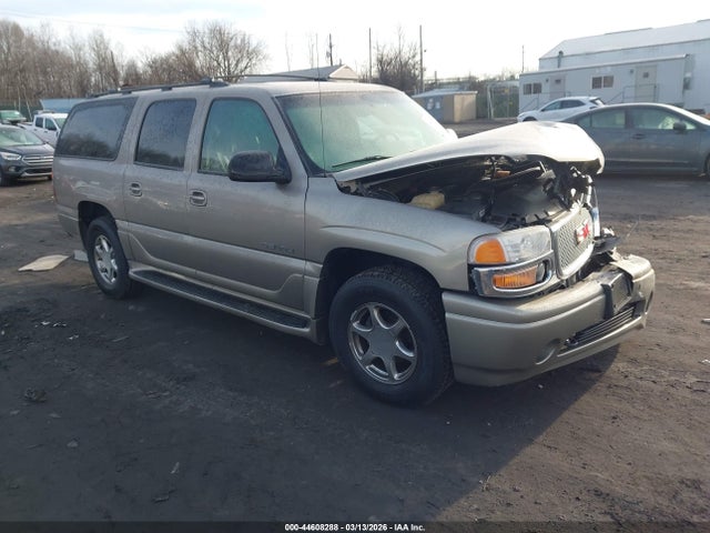 Salvage GMC Yukon Image