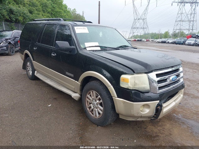 Salvage Ford Expedition Image