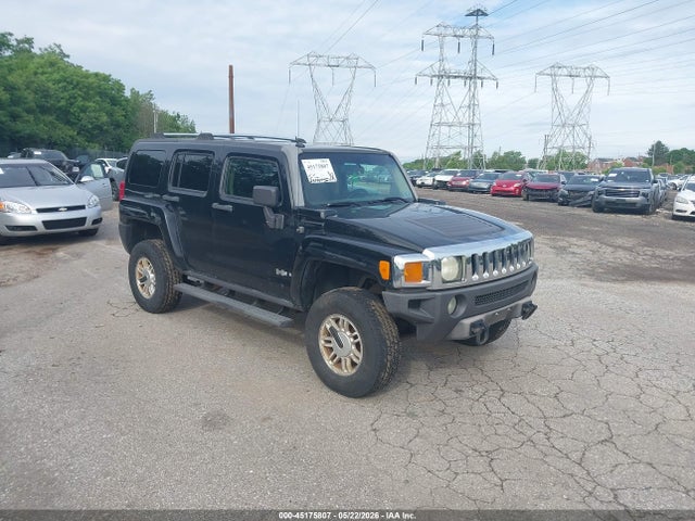 Salvage HUMMER H3 Image