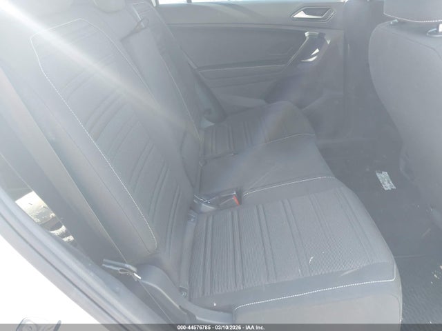 Volkswagen Tiguan 2.0t S