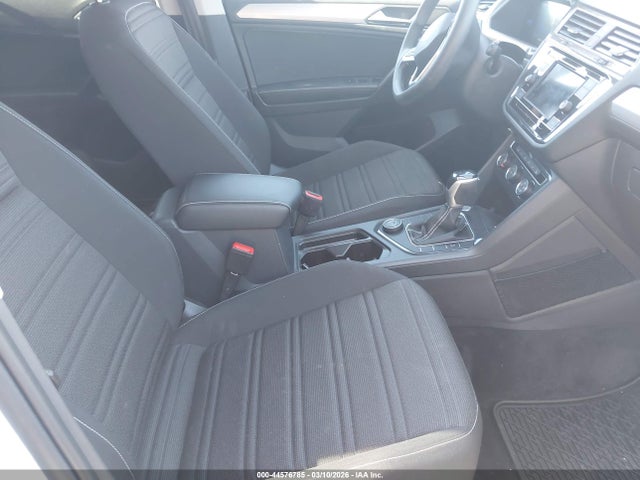 Volkswagen Tiguan 2.0t S