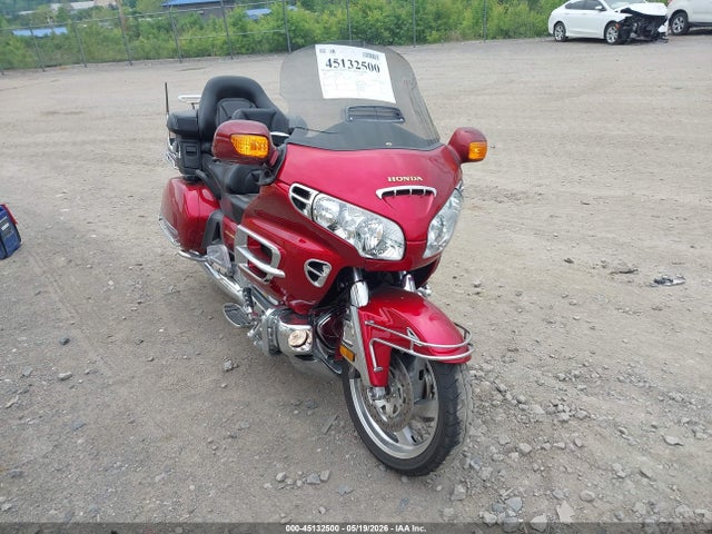 Salvage Honda Gl1800 Image