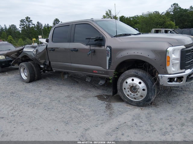 Ford F-450 Xl