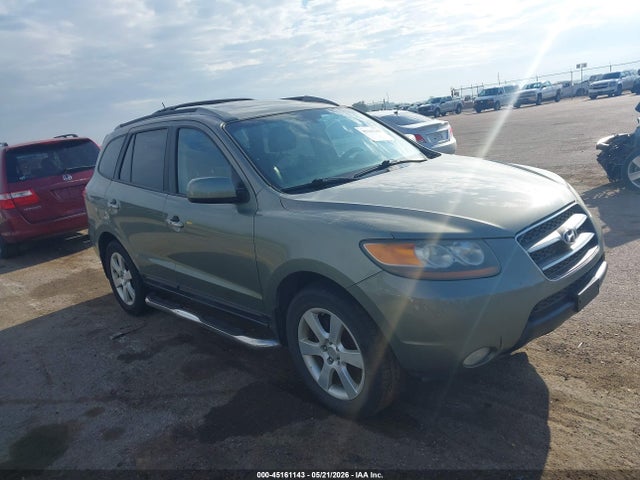 Salvage Hyundai SANTA FE Image