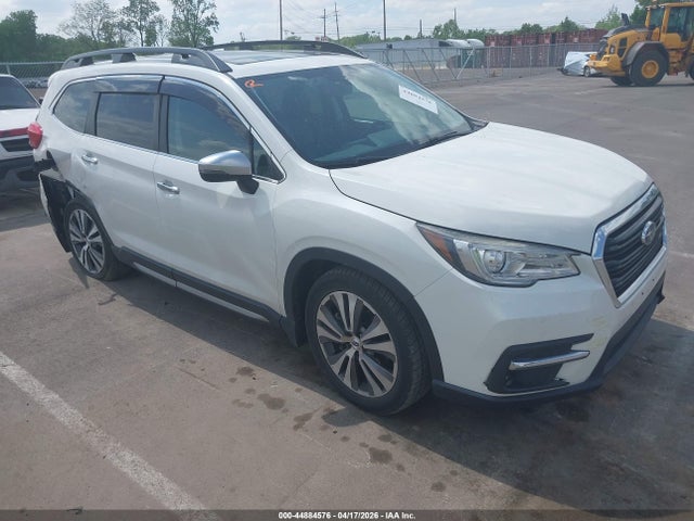 Salvage Subaru Ascent Image