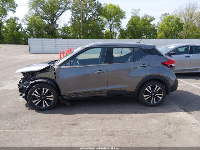 Nissan Kicks Sv Xtronic Cvt