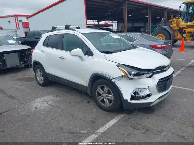Salvage Chevrolet Trax Image
