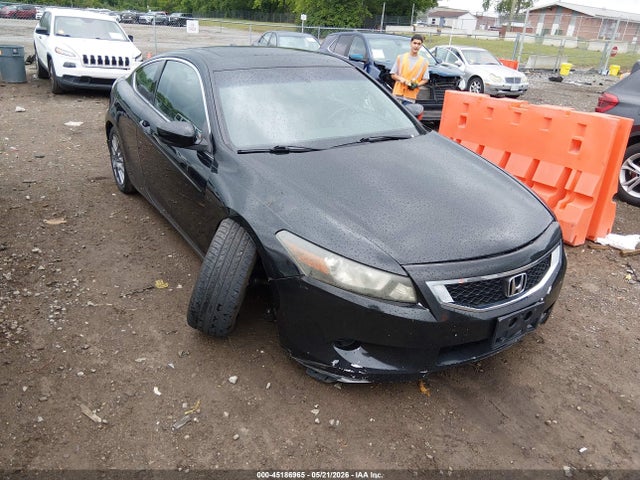 Salvage Honda Accord Image