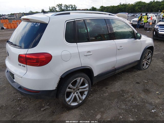 Volkswagen Tiguan Sel