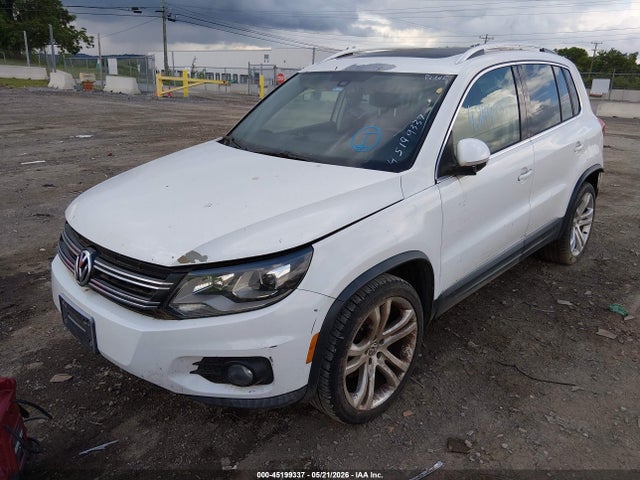 Volkswagen Tiguan Sel