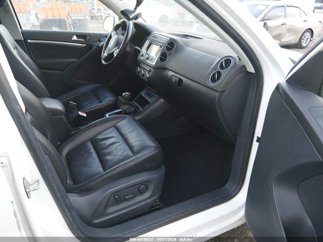 Volkswagen Tiguan Sel