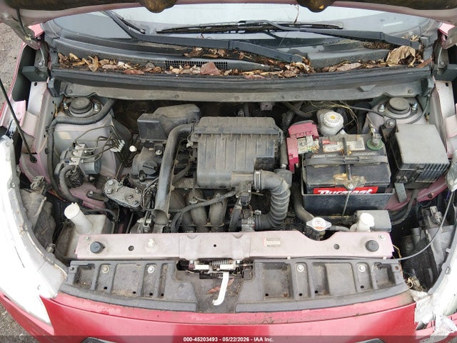 Mitsubishi Mirage Es