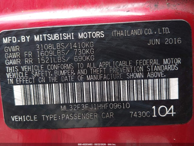 Mitsubishi Mirage Es