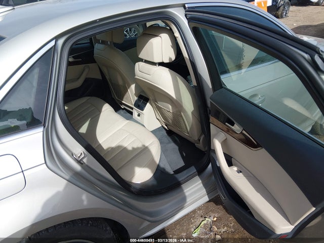 Audi A4 2.0t Premium