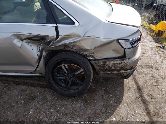 Audi A4 2.0t Premium