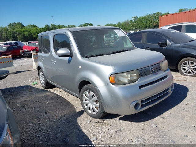 Salvage Nissan cube Image