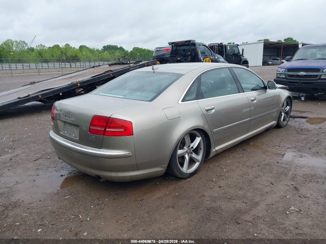 Audi A8 4.2