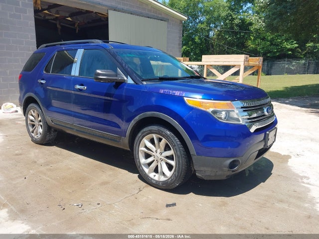 Salvage Ford Explorer Image
