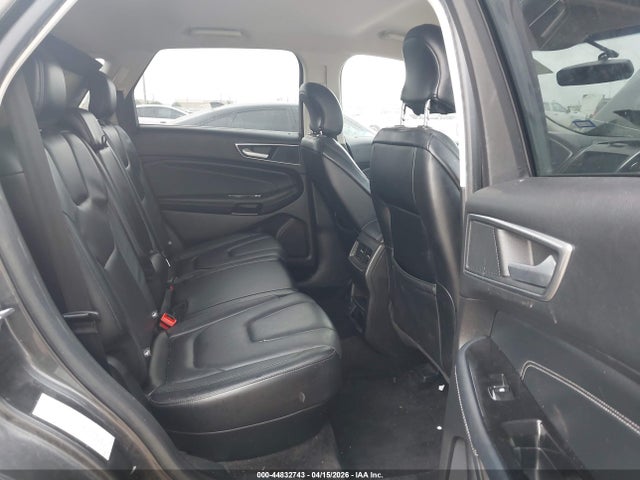 Ford Edge Titanium