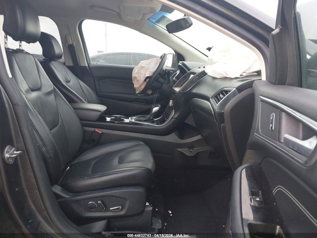 Ford Edge Titanium
