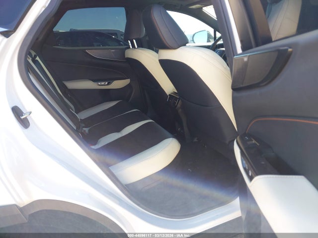 Lexus NX Luxury
