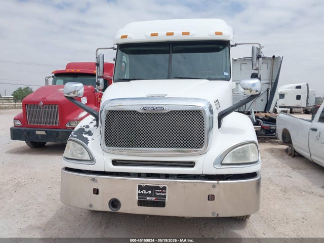 Freightliner Conventional Columbia