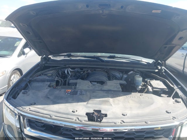 Chevrolet Suburban Lt