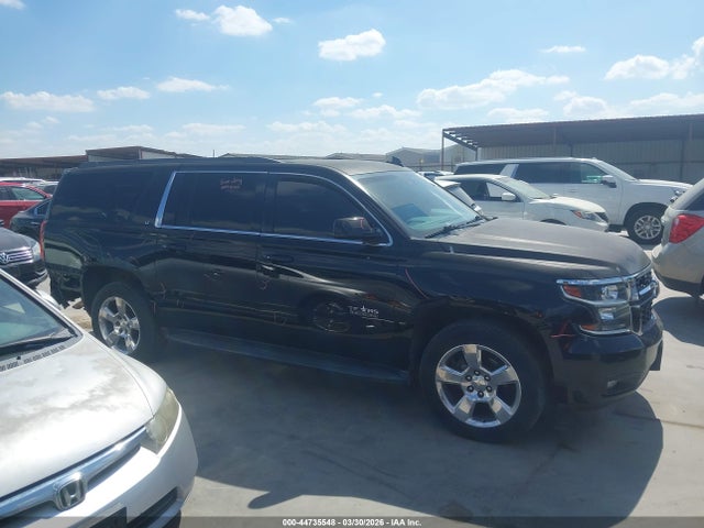 Chevrolet Suburban Lt