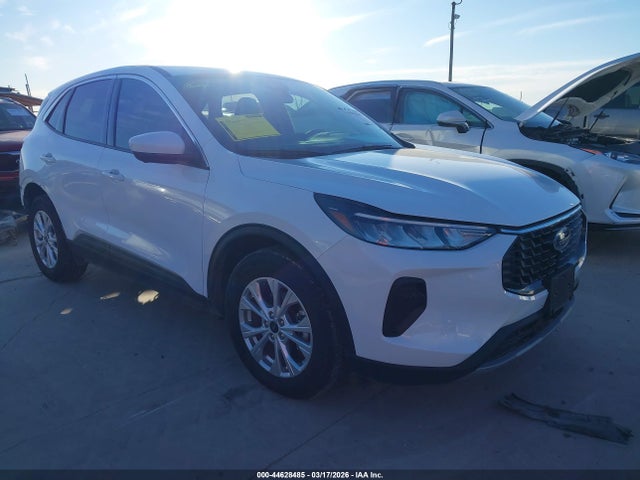 Salvage Ford Escape Image