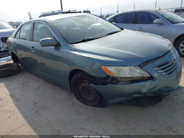 Salvage Toyota Camry Image