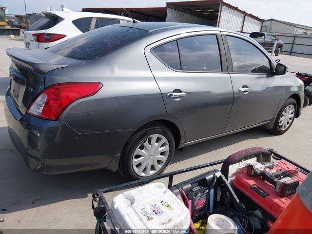 Nissan Versa 1.6 Sv