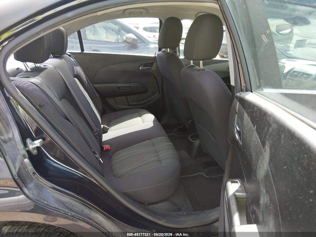 Chevrolet Sonic Lt Auto