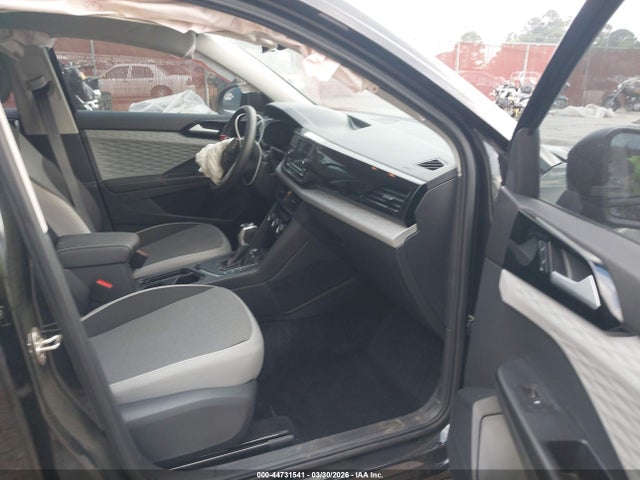 Volkswagen Taos 1.5t S