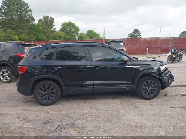 Volkswagen Taos 1.5t S