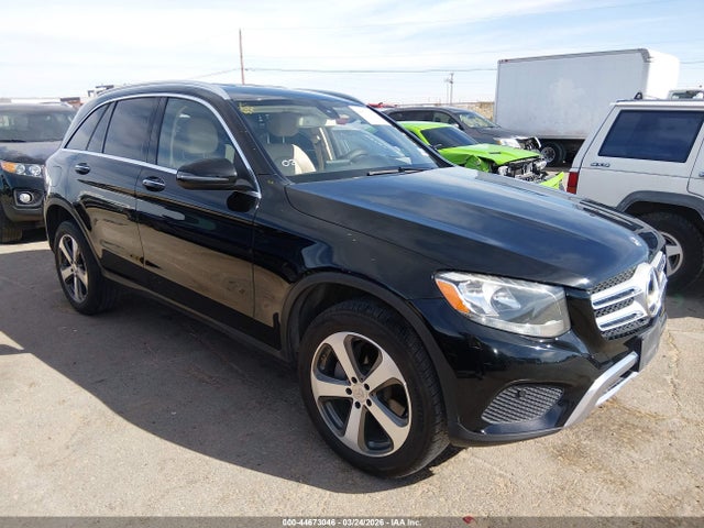 Salvage Mercedes-Benz GLC Image