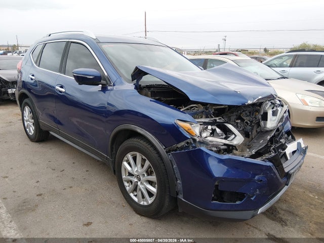 Salvage Nissan Rogue Image