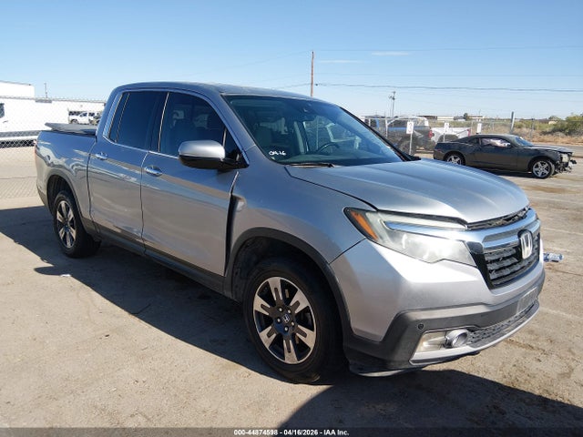 Salvage Honda Ridgeline Image