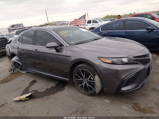 Toyota Camry Se