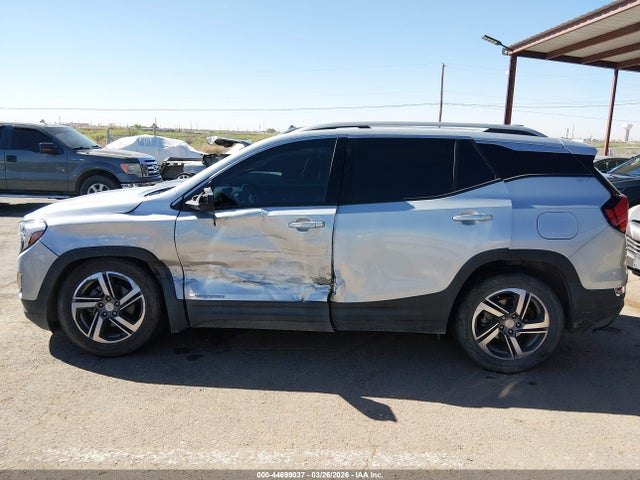 GMC Terrain Slt